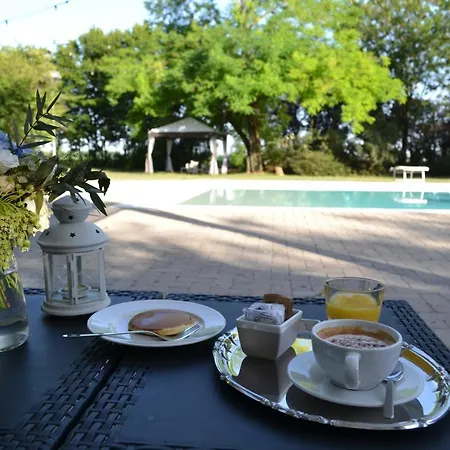 ベッド・アンド・ブレックファスト La Nel Frutteto 3*