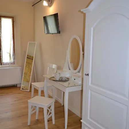 La Nel Frutteto Panzió