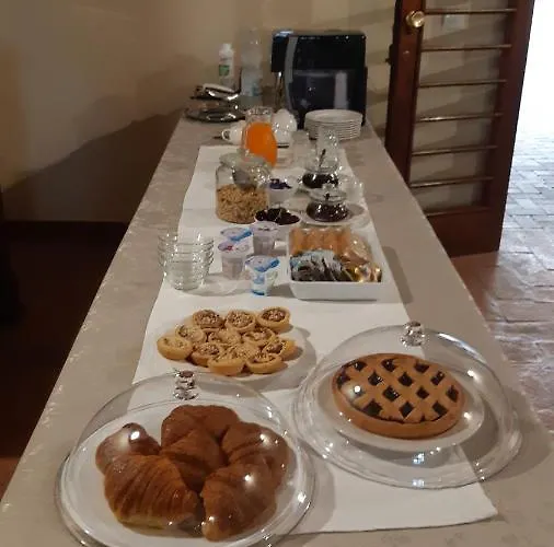 לינה וארוחת בוקר La Nel Frutteto